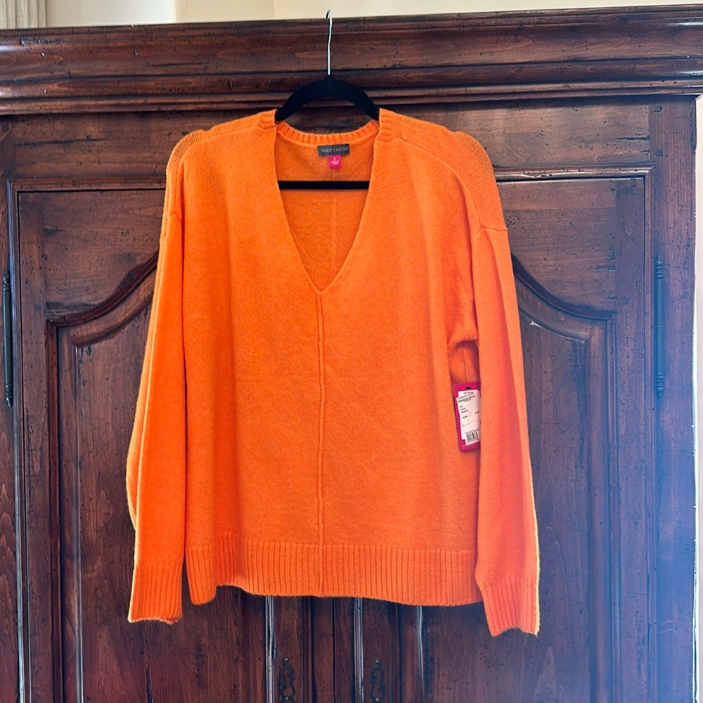 Vince Camuto Sweater